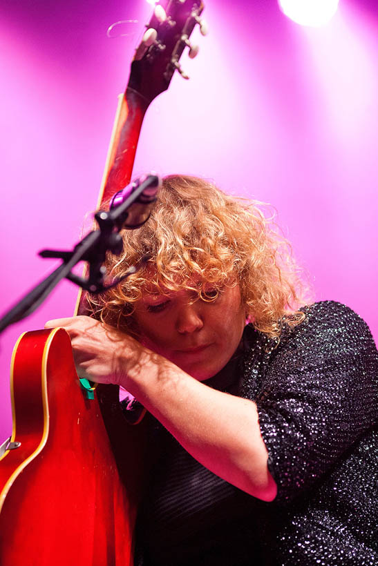 Peggy Sue live in de Lotto Arena in Antwerp, België op 6 september 2012