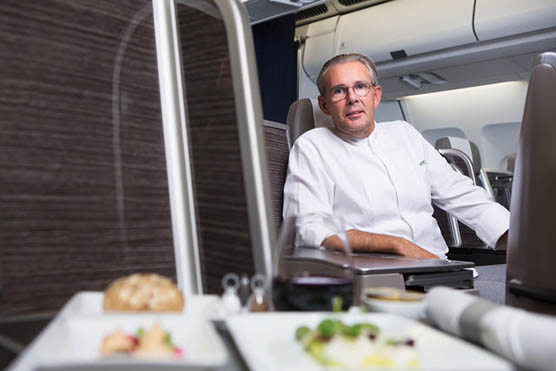 Peter Goossens in een Airbus A330 van Brussels Airlines